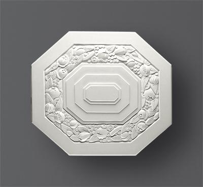 Rosace décorative de plafond en Staff modèle 320 de 81 x 71 cm