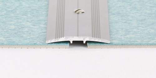 Seuil métallique demi-bombé européen percé-fraisé 35mm en aluminium pour jonction de sols