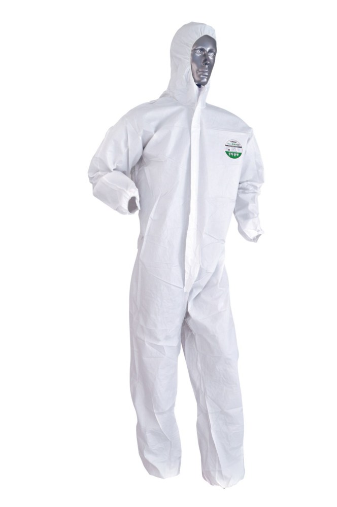Combinaison jetable blanche de protection pour le travail, avec capuche et élastiques aux poignets.