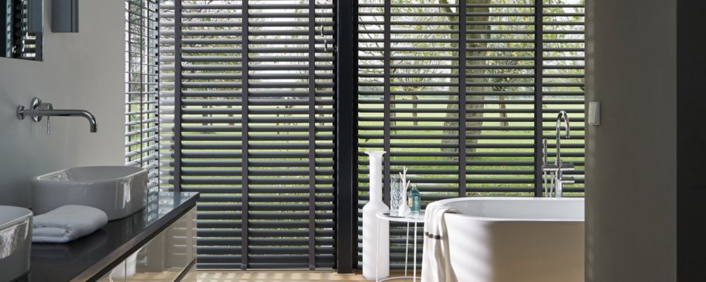 Valise Store Window Blinds Luxaflex