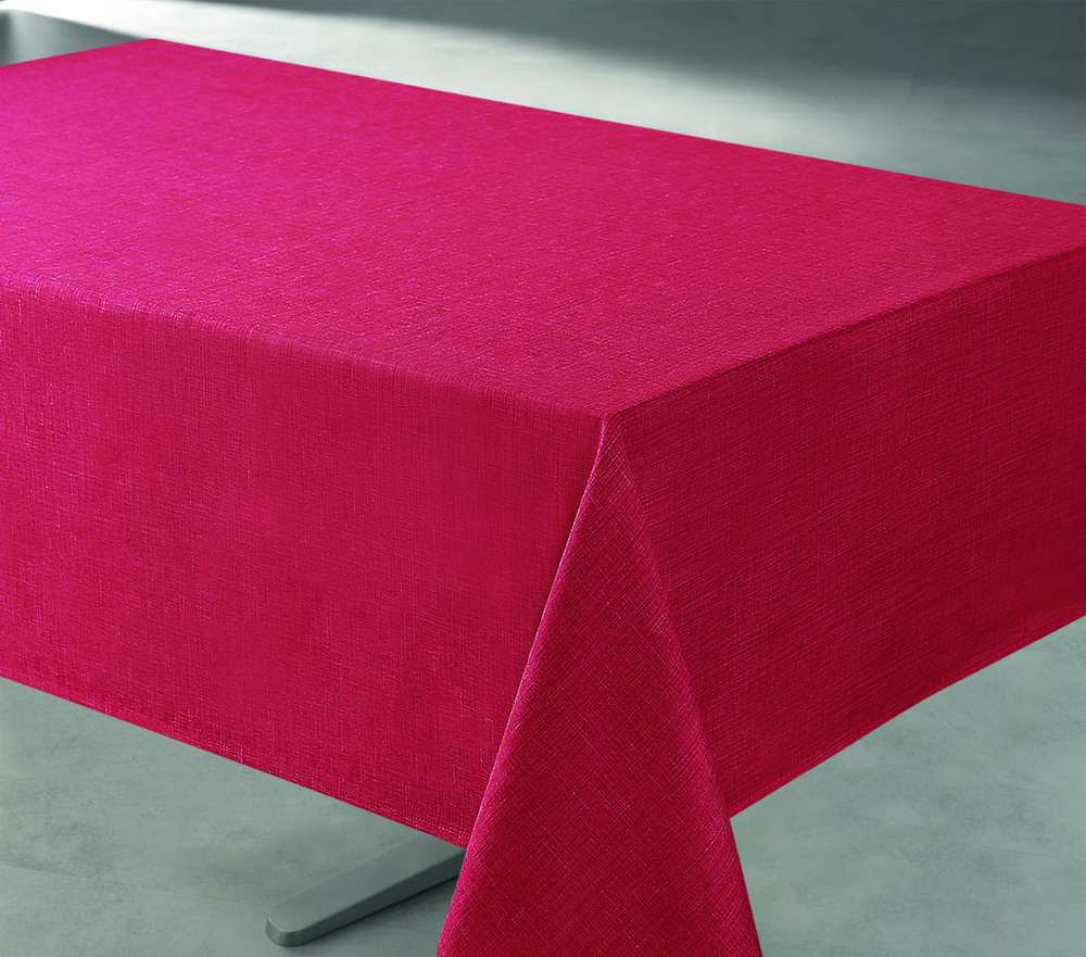 Nappe en polyester rouge tissé 140x240 cm sur cintre, facile d'entretien