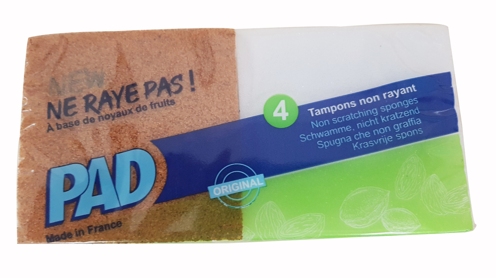 Lot de 4 tampons abrasifs végétaux sur éponge pour la vaisselle et le nettoyage écologique et efficace.