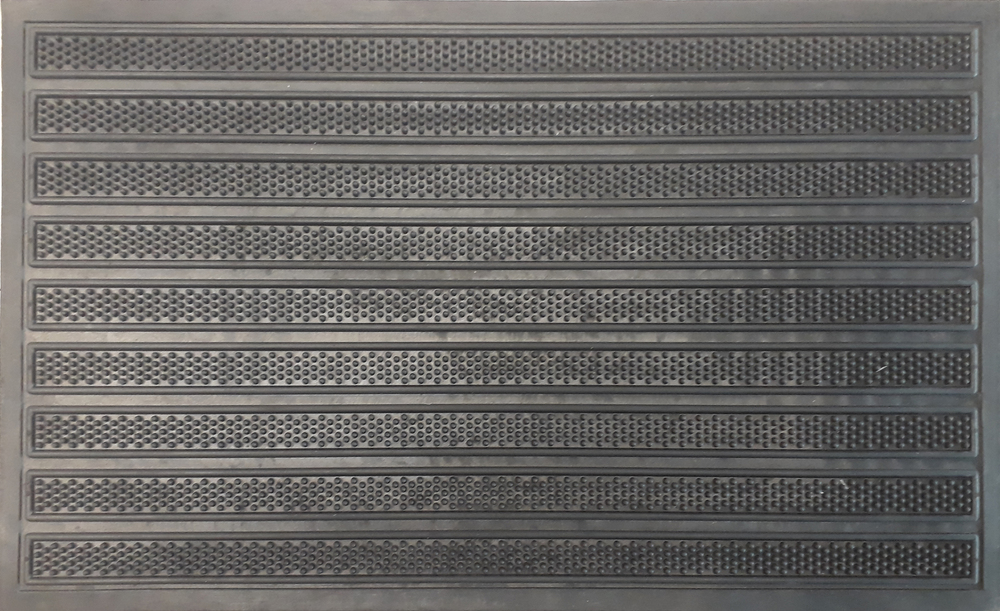 Tapis gratte pieds en caoutchouc Technitip 45 x 75 cm, anti-dérapant, pour usage extérieur.