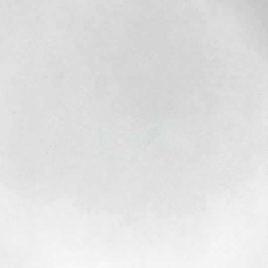 Voile de Rénovation CV150 blanc en rouleau de 25x1m pour lisser et préparer les murs abîmés.