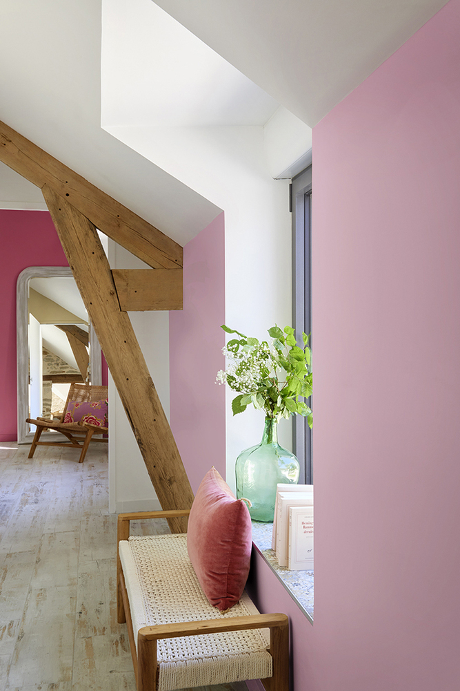 Murs peints avec la peinture Odyssée 2 Velours rose et blanc
