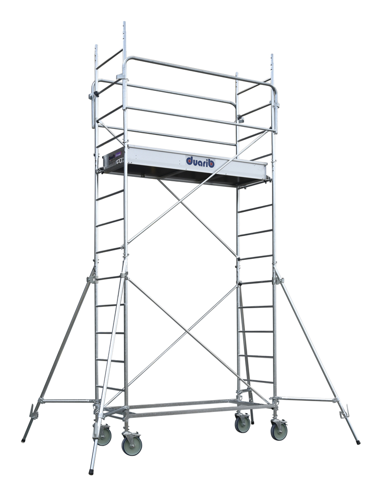 Échafaudage roulant en acier Altitude AC200, hauteur de plancher 4.60m, avec roulettes et garde-corps de sécurité.