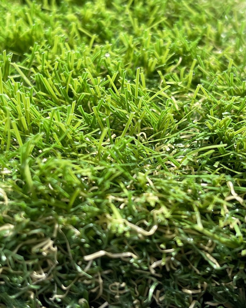 Gazon Synthétique 42 mm Connemara Coupon 1 x 3 ml