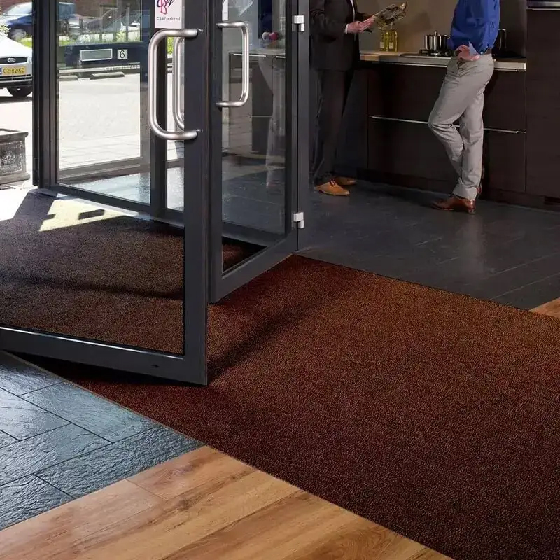 Tapis  Grattant Vésuve Marron 20 ml Vente Coupe