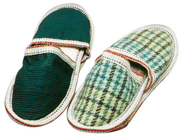 Paire de chaussons patin nettoyants en microfibre, coloris assortis, taille 41-44