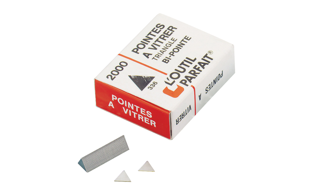 Pointes à vitrer triangles en acier pour la fixation de vitrage