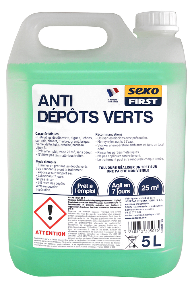 Anti Dépôts Verts Sekofirst 5L, produit nettoyant et traitement anti-mousse pour façades.