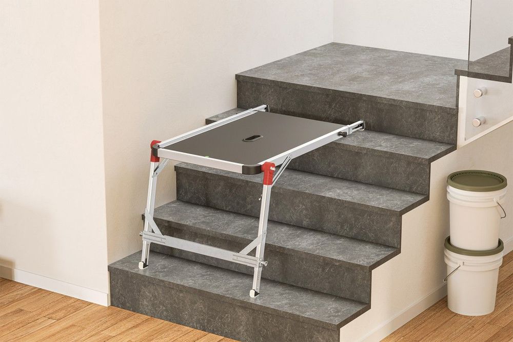 Platforme Hailo TP2 pro placée dans un escalier
