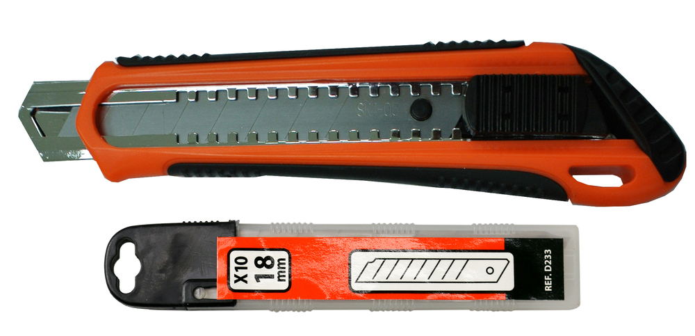 Kit Cutter 18 mm avec 10 Lames Cassables