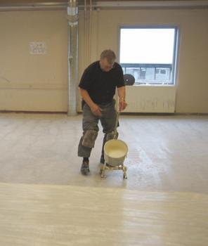 Station de malaxage Basic 30L robuste pour la préparation de mortier, colle et enduits de revêtements de sol.