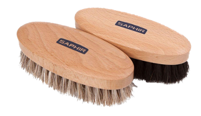 Brosse de ménage ovale 13 cm en crin de cheval avec corps en bois naturel