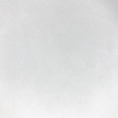 Voile de Rénovation CV150 blanc en rouleau de 25x1m pour lisser et préparer les murs abîmés.