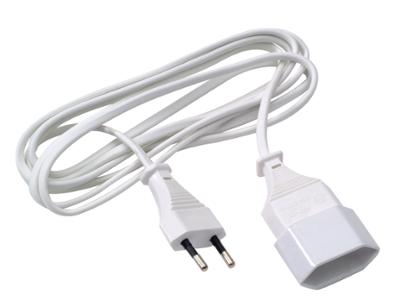 Rallonge électrique blanche en PVC de 2.5 mètres, section 2x0.75mm², idéale pour le raccordement d'appareils domestiques.