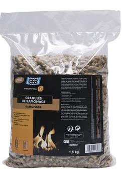 Sac de 1.5 kg de granulés de ramonage pour le nettoyage et l'entretien des poêles et cheminées à bois.